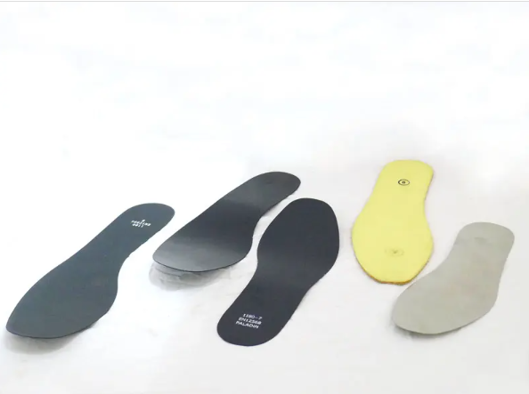 Bottes de s&eacute;curit&eacute; &agrave; plaques intercalaires en acier anti-perforation